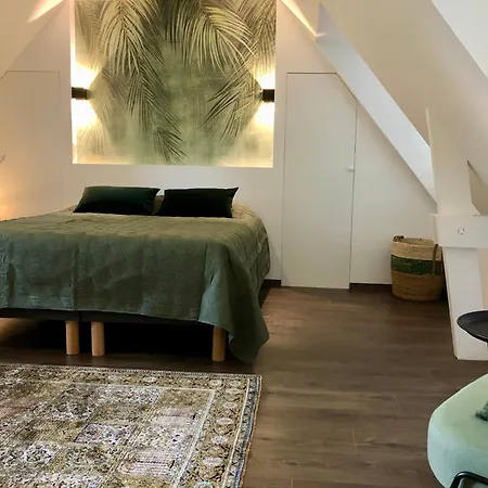 La Maison Maya Normandie 住宿加早餐酒店 Saint-Éloi-de-Fourques