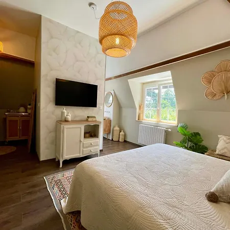 La Maison Maya Normandie 住宿加早餐酒店 3*